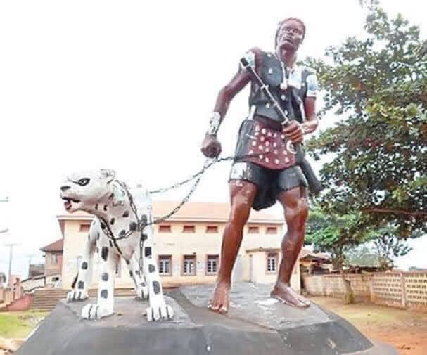 Oronna of Ilaro vanished into the earth leaving a mysterious chain